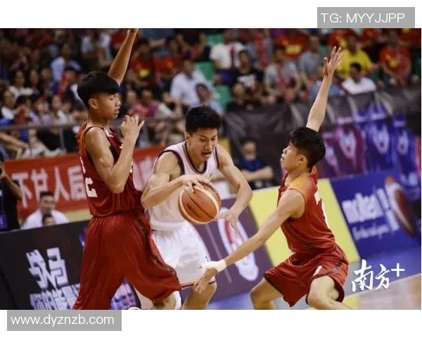 深圳篮球队荣登篮球战术排行榜第二名展现强大实力与潜力 深圳篮球队荣登篮球战术排行榜第二名展现强大实力与潜力